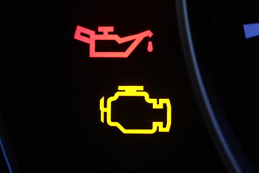 Oil,warning,and,check,engine,lights